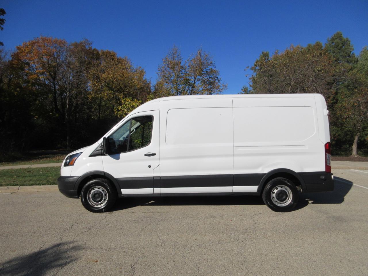 Ford Transit Cargo Van T-150 148" Med Rf 8600 GVWR Sliding RH Dr 2015