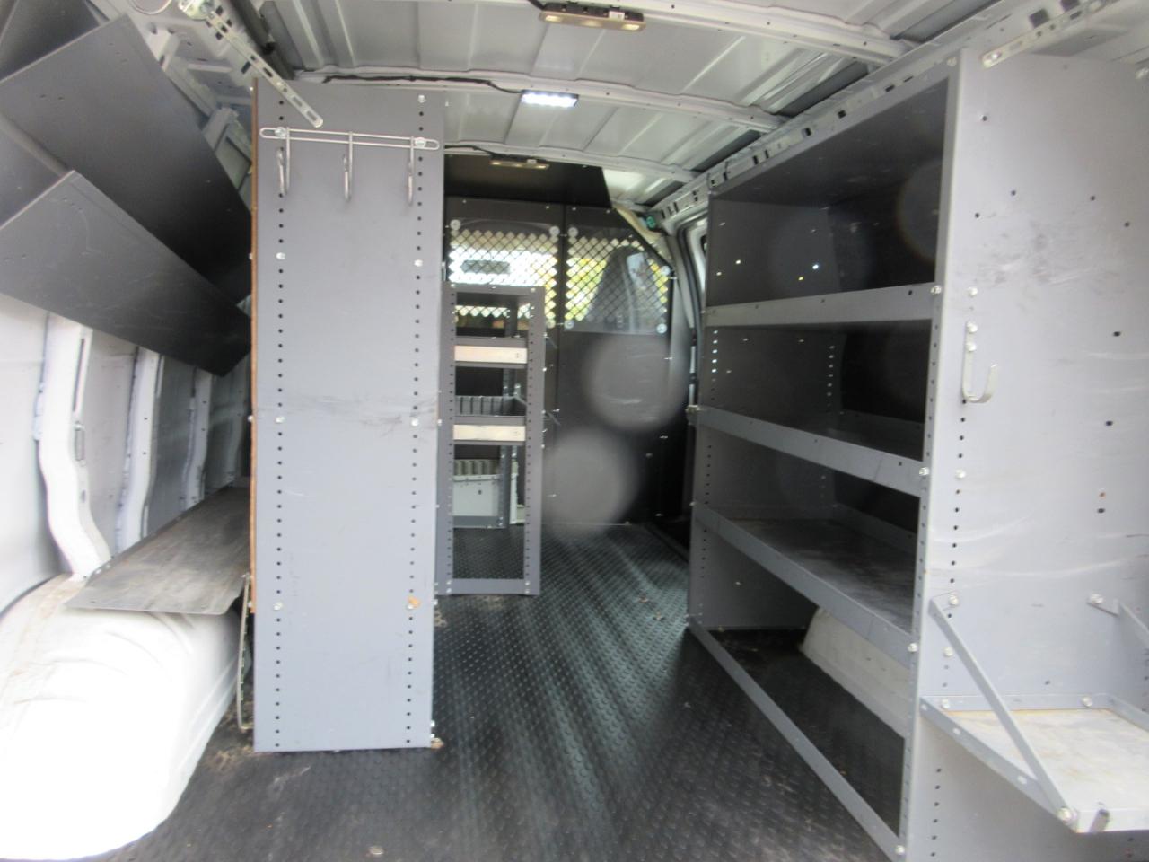 Chevrolet Express Cargo Van RWD 2500 135" 2016