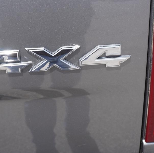 RAM 1500 SLT Quad Cab 4WD 2013