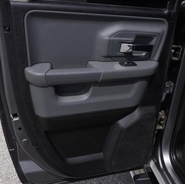 RAM 1500 SLT Quad Cab 4WD 2013