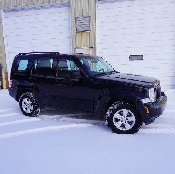Jeep Liberty Sport 4WD 2012