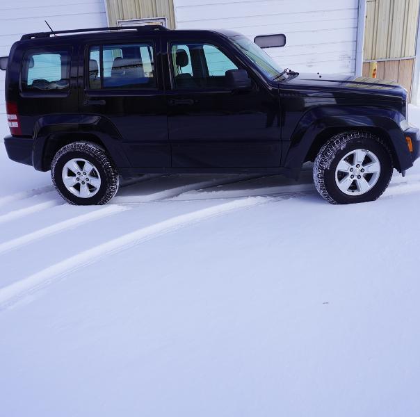 Jeep Liberty Sport 4WD 2012