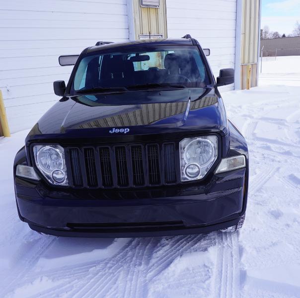 Jeep Liberty Sport 4WD 2012