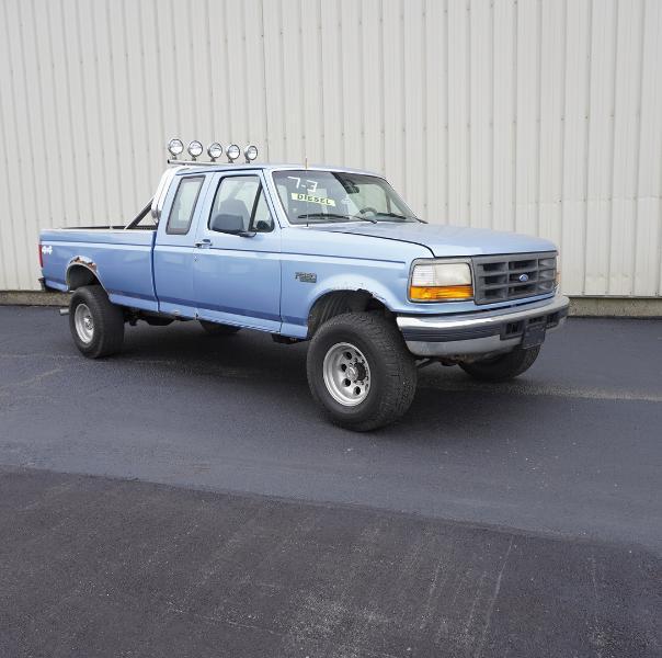 Ford F-250 XL HD SuperCab Long Bed 4WD 1997