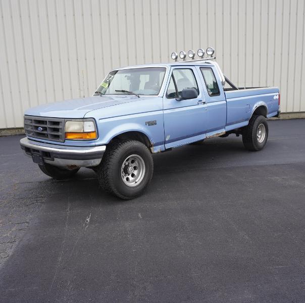 Ford F-250 XL HD SuperCab Long Bed 4WD 1997