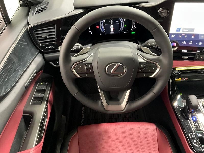 Lexus NX 350  2025