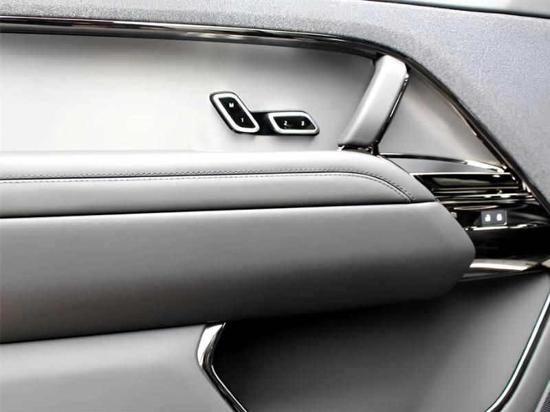 Land Rover Range Rover Evoque  2025