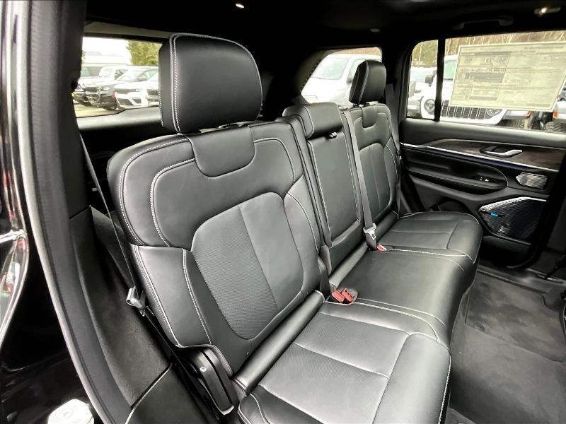 Jeep Grand Cherokee  2025