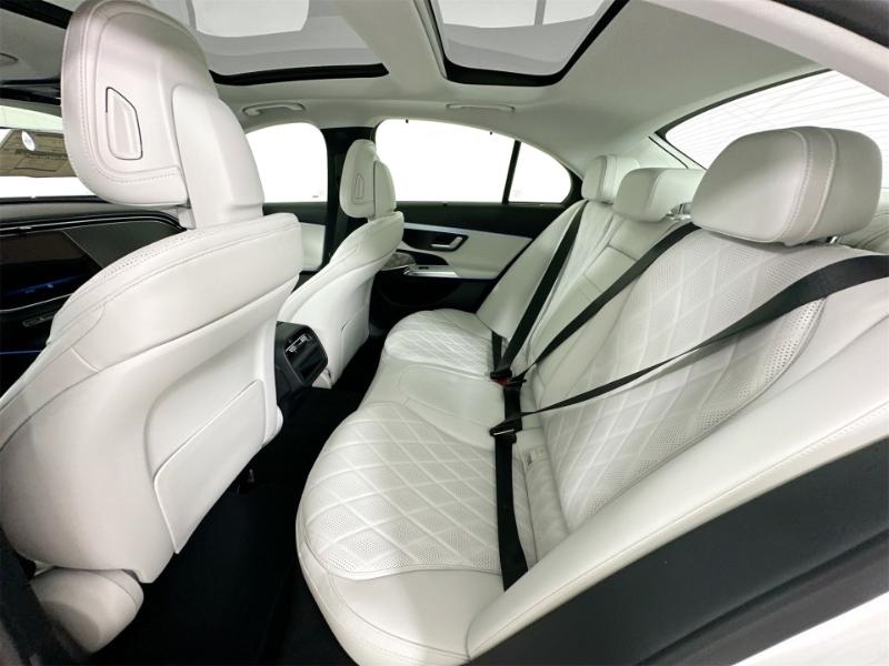 Mercedes-Benz E-Class  2025