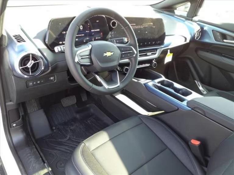 Chevrolet Equinox  2025