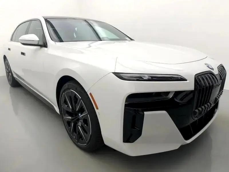 2025 BMW 7 Series 