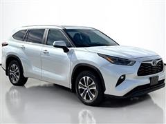 2025 Toyota Highlander 