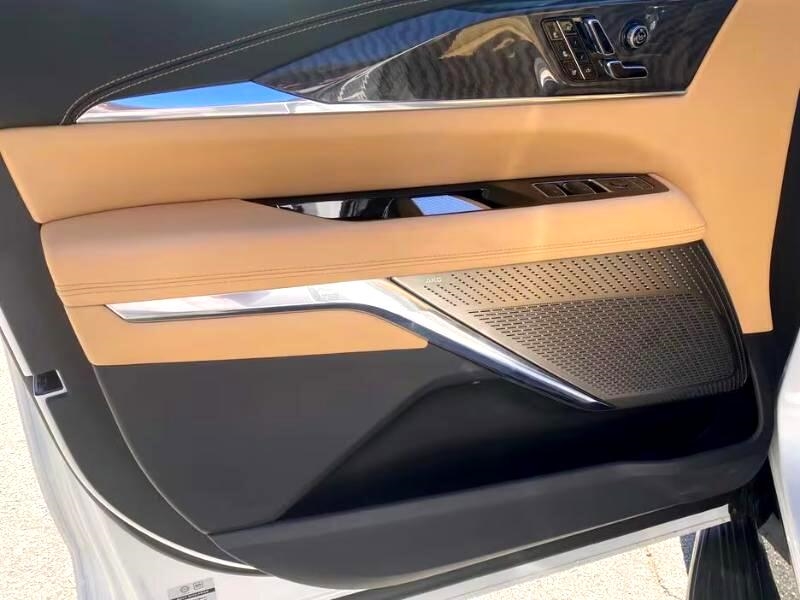 Cadillac Escalade ESV  2025