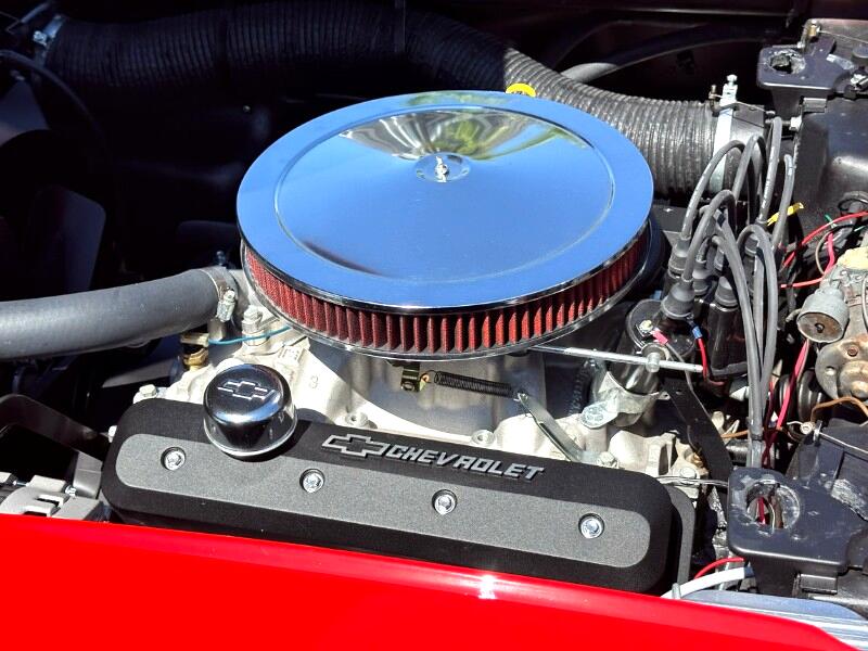 1961 Chevrolet Corvette 40