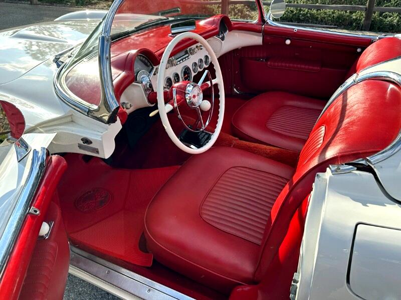 1954 Chevrolet Corvette 26