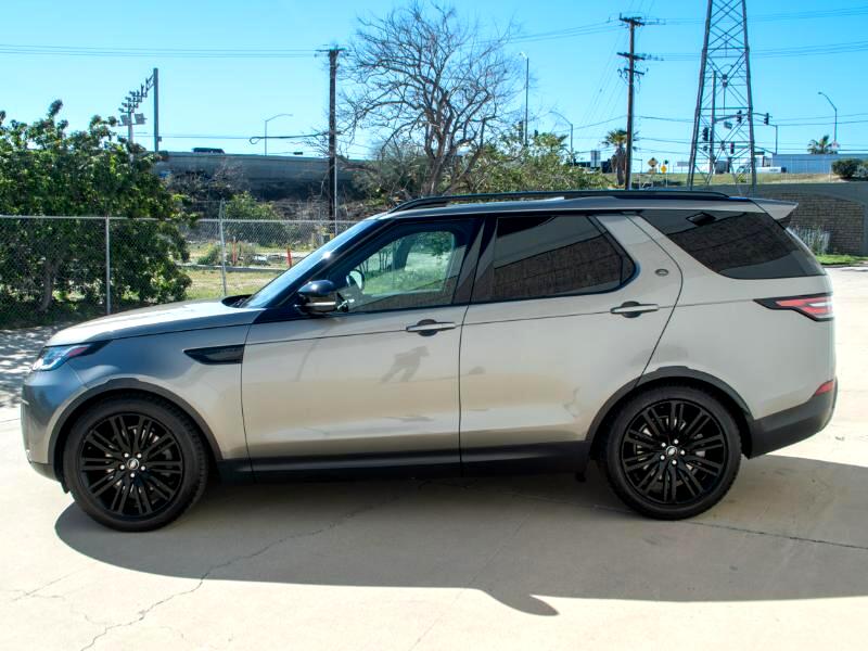 2017 Land Rover Discovery 12