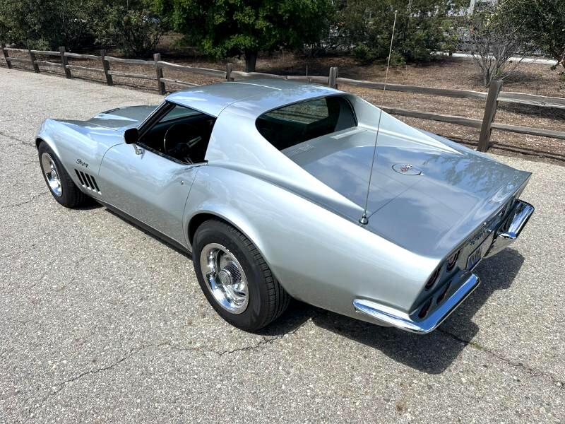 1969 Chevrolet Corvette 28
