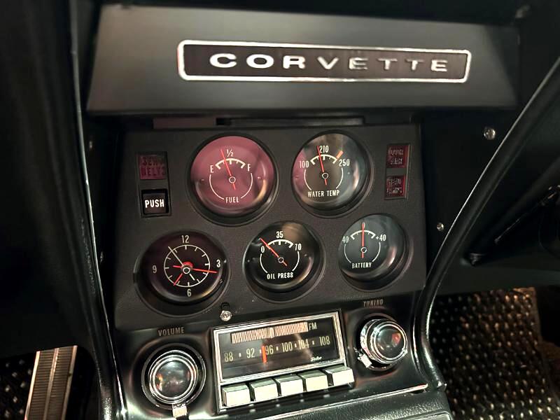 1969 Chevrolet Corvette 43