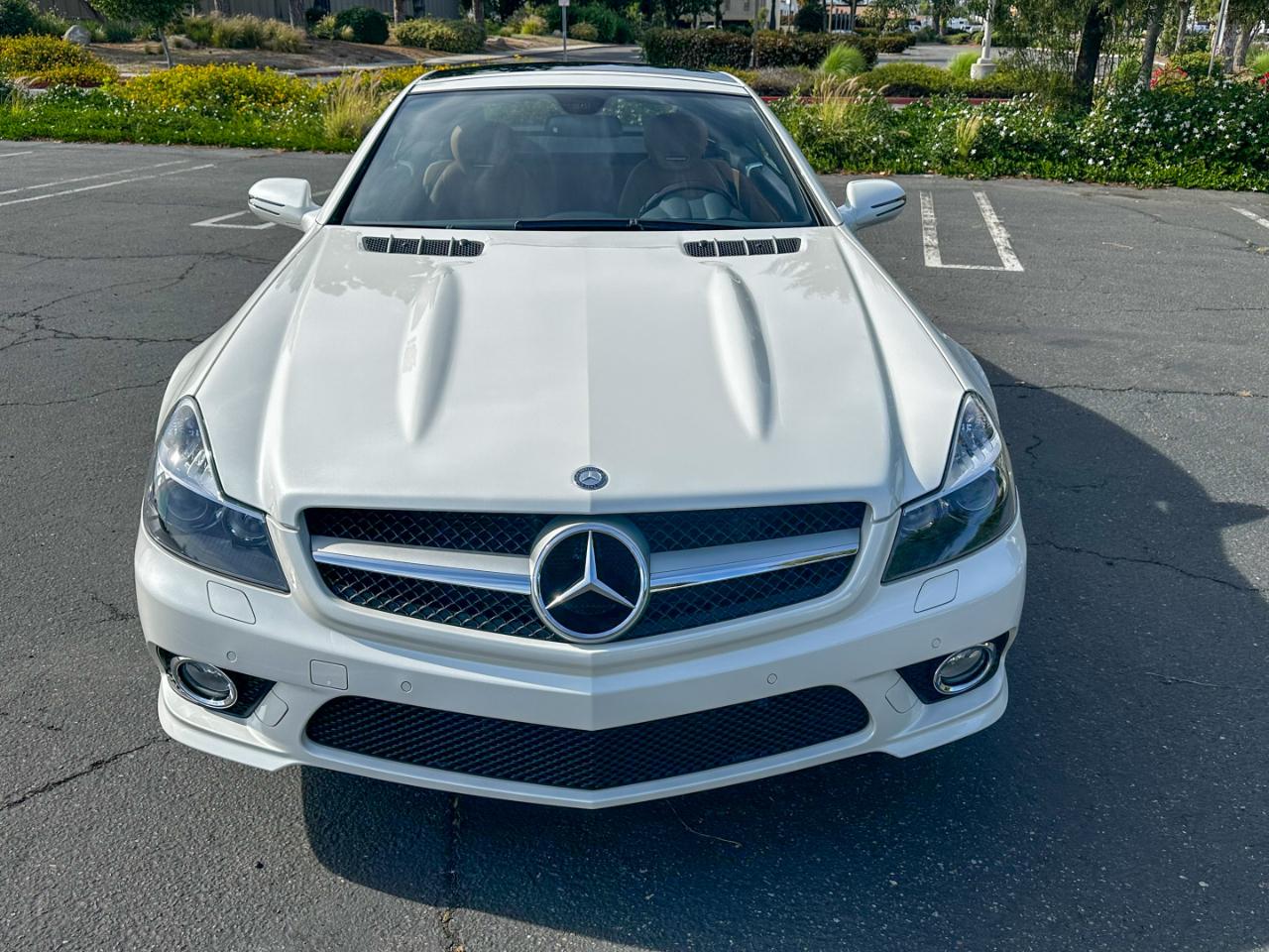 Mercedes-Benz SL-Class SL550 2012