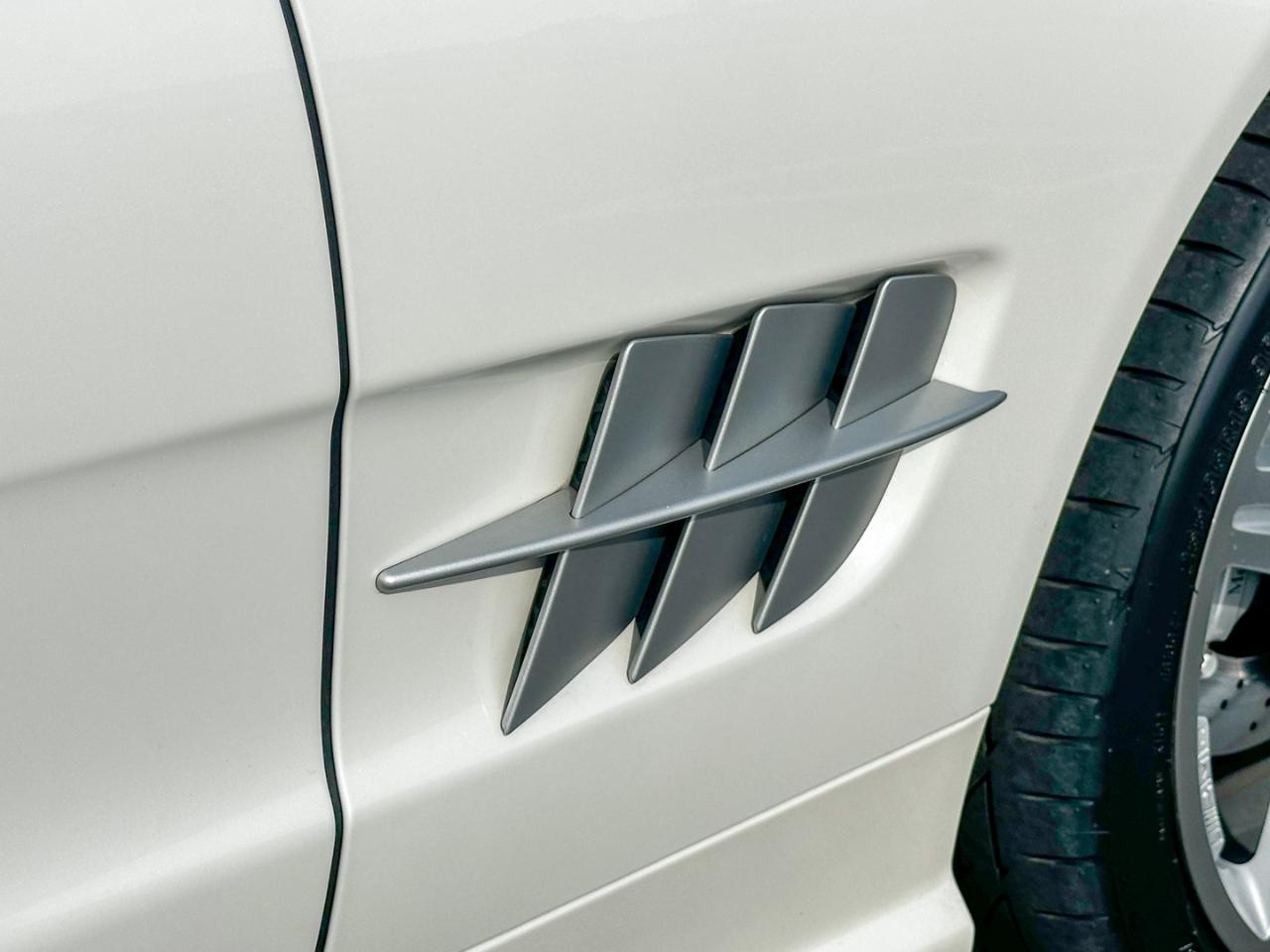 Mercedes-Benz SL-Class SL550 2012