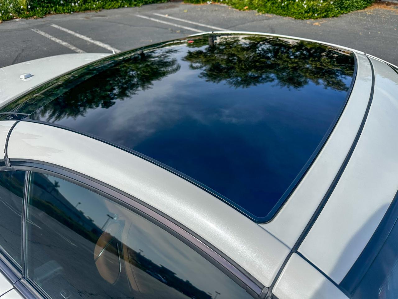 Mercedes-Benz SL-Class SL550 2012