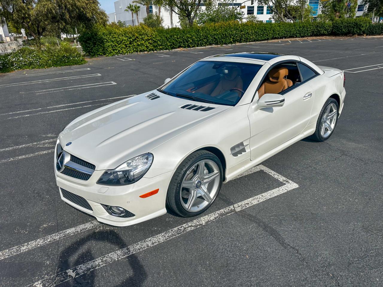 Mercedes-Benz SL-Class SL550 2012