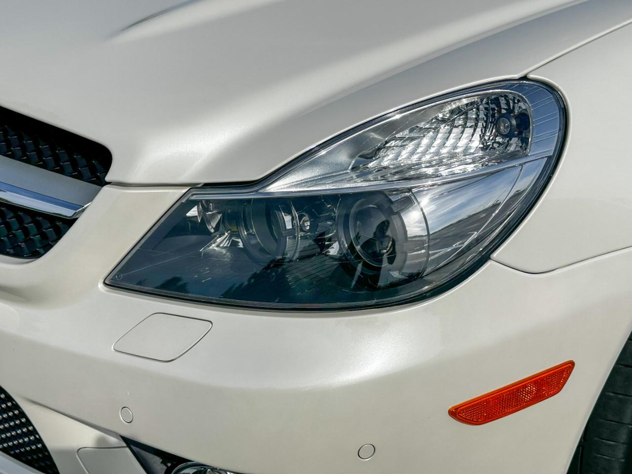 Mercedes-Benz SL-Class SL550 2012