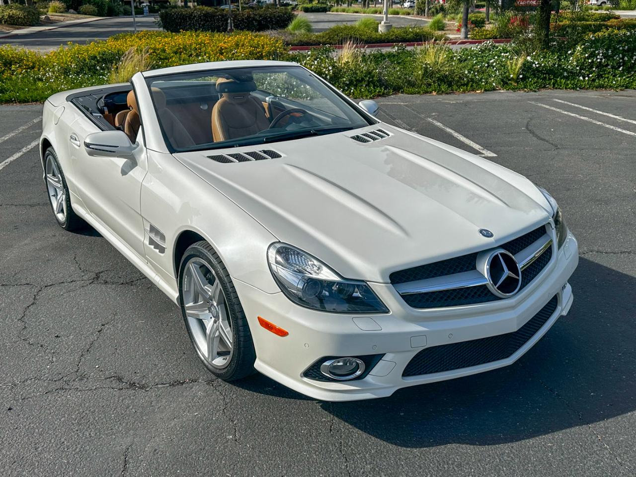 Mercedes-Benz SL-Class SL550 2012
