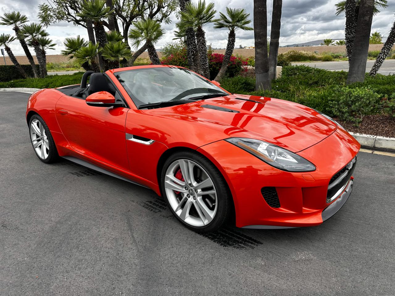 Jaguar F-Type V8 S 2014