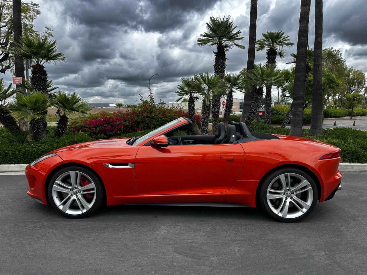 Jaguar F-Type V8 S 2014