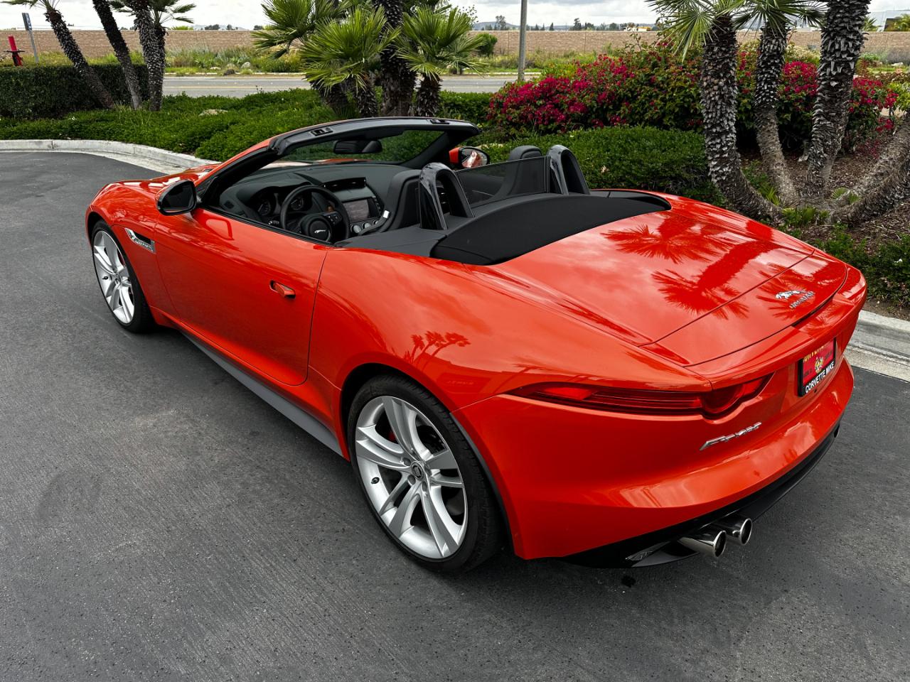 Jaguar F-Type V8 S 2014