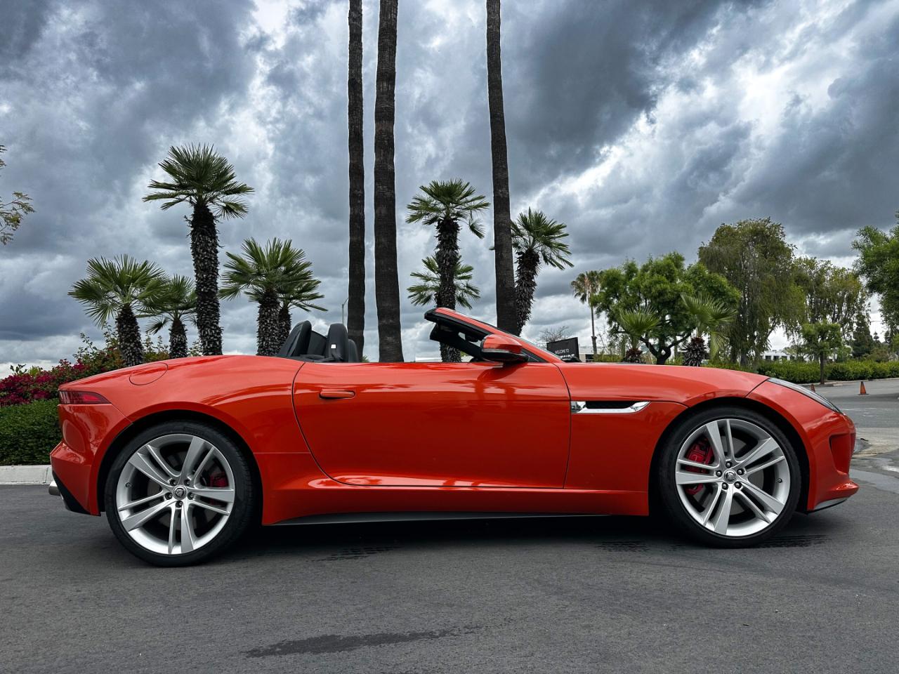 Jaguar F-Type V8 S 2014