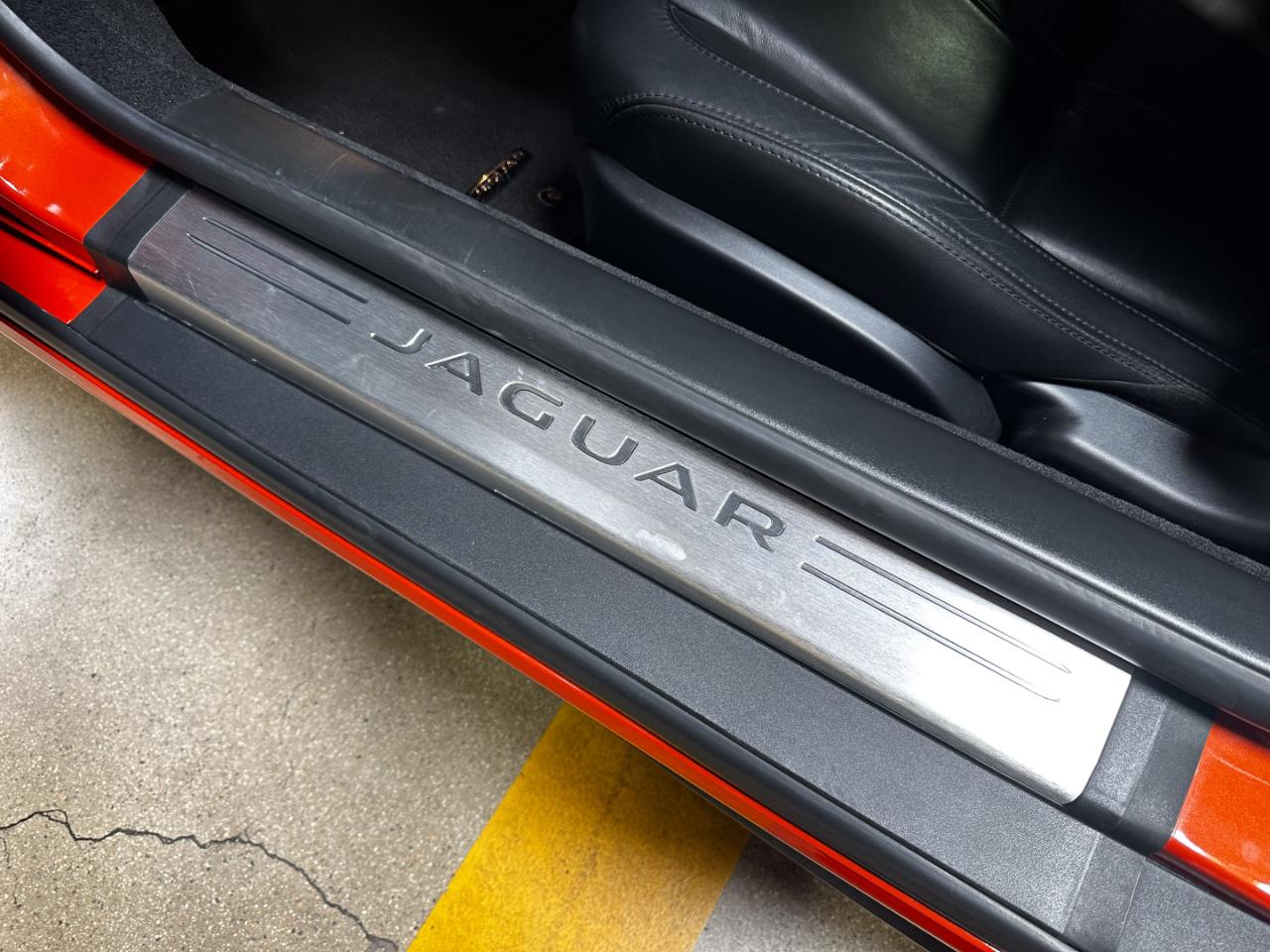 Jaguar F-Type V8 S 2014
