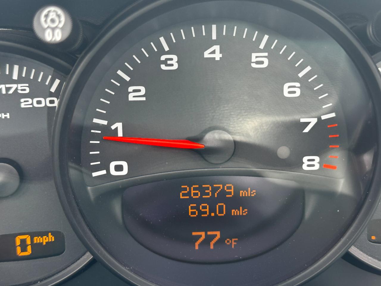 Porsche 911 Carrera Cabriolet 2004