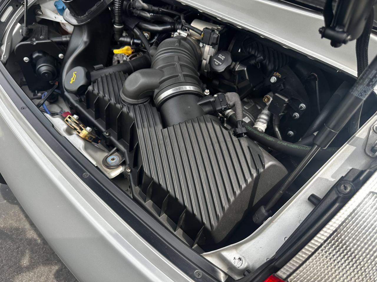 Porsche 911 Carrera Cabriolet 2004