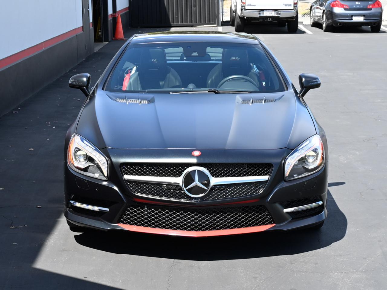 Mercedes-Benz SL-Class SL550 2016