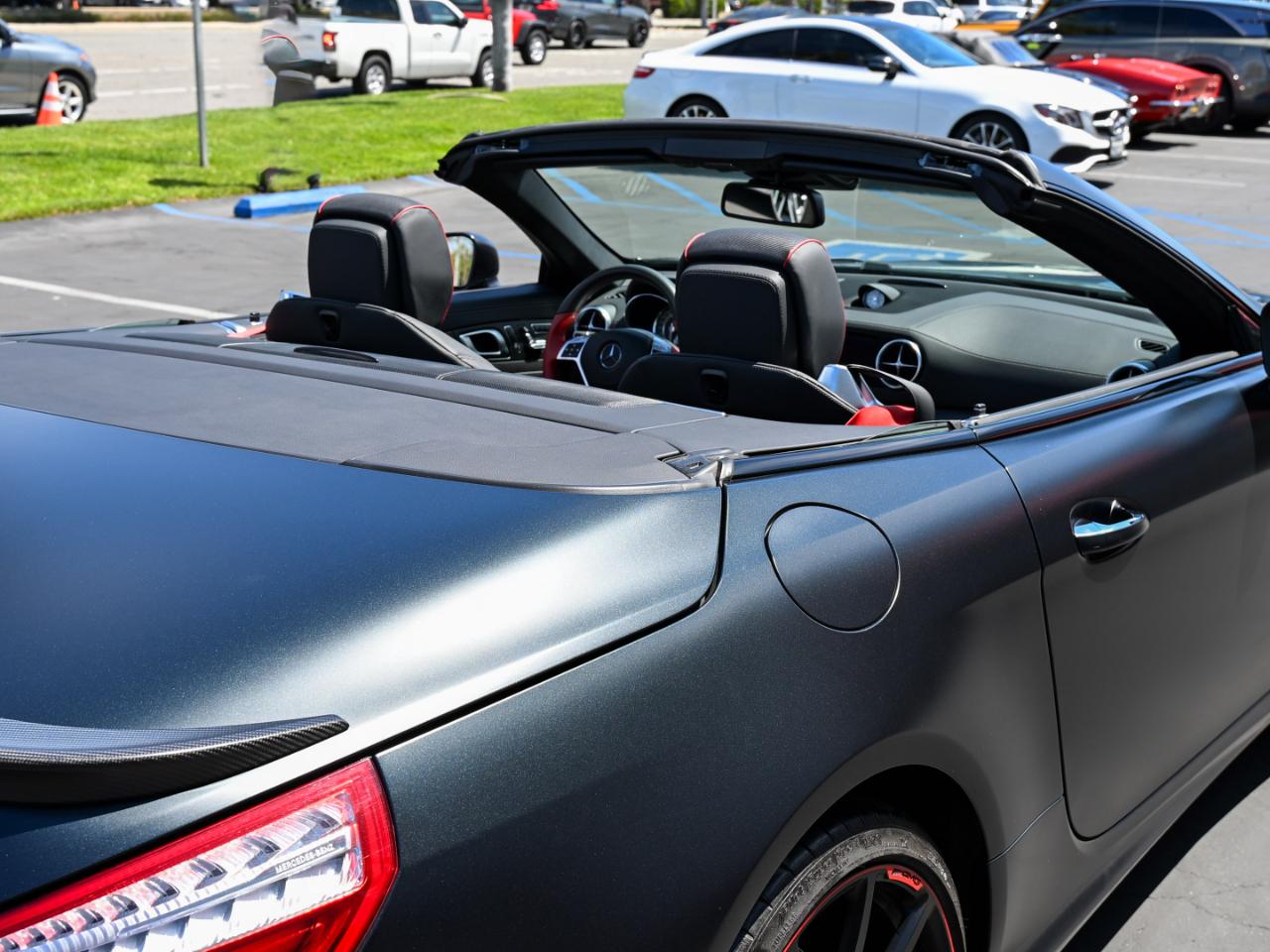 Mercedes-Benz SL-Class SL550 2016