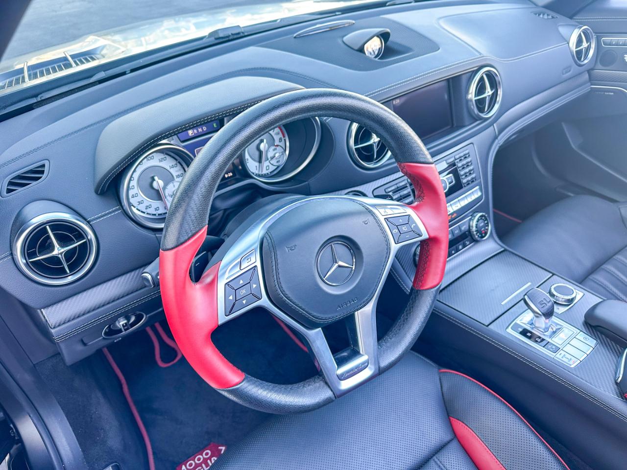 Mercedes-Benz SL-Class SL550 2016