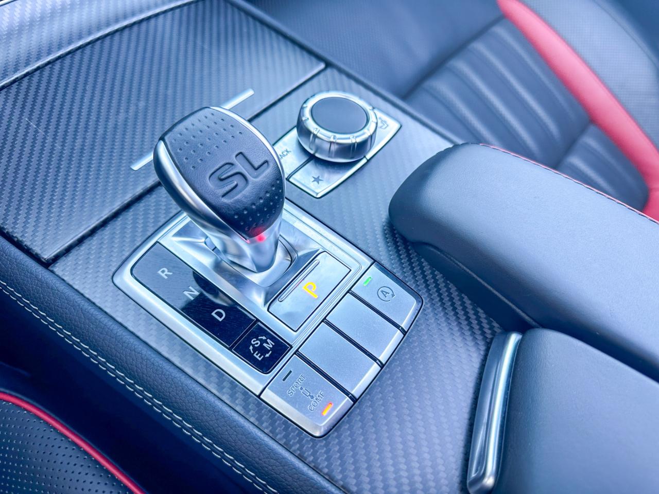 Mercedes-Benz SL-Class SL550 2016