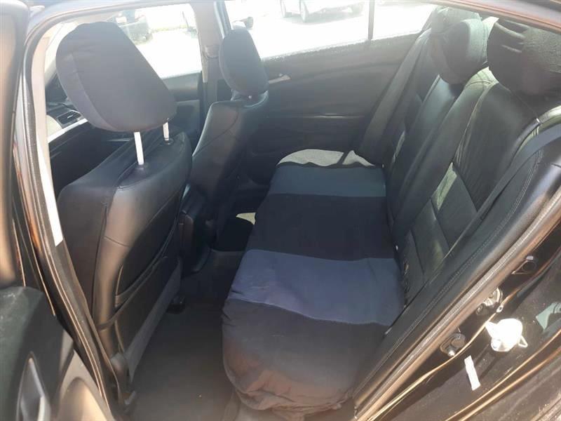 Honda Accord SE Sedan AT 2011