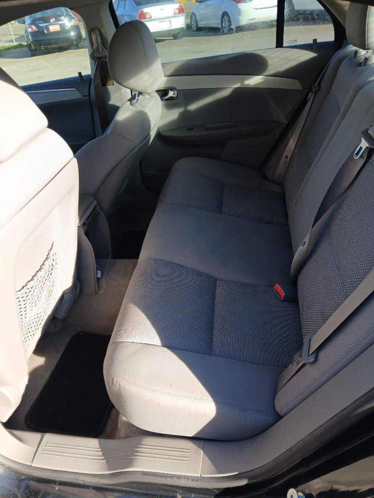 Chevrolet Malibu 1LT 2011