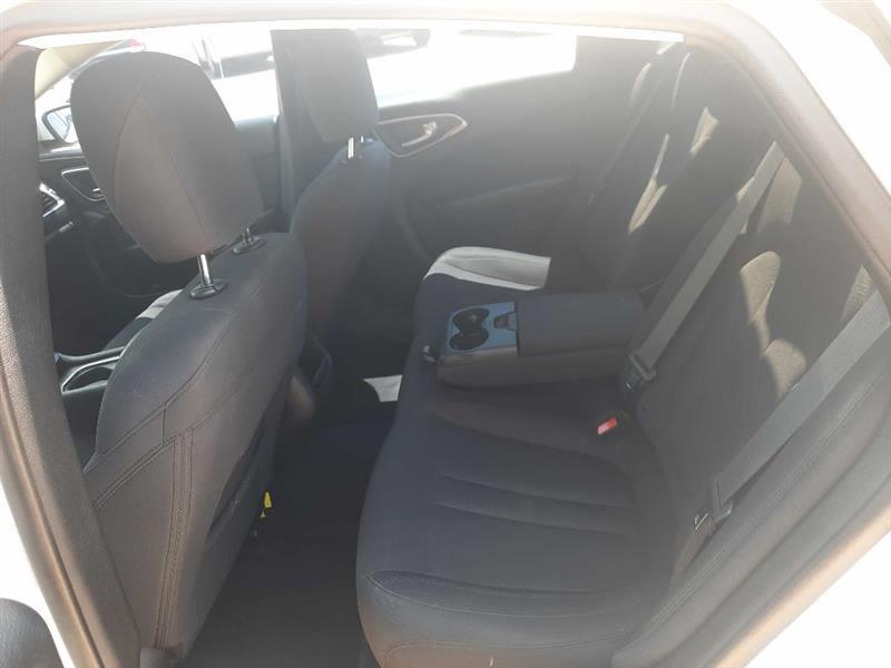 Chrysler 200 Limited 2015