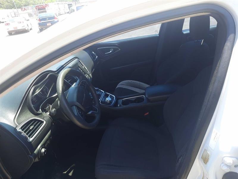 Chrysler 200 Limited 2015