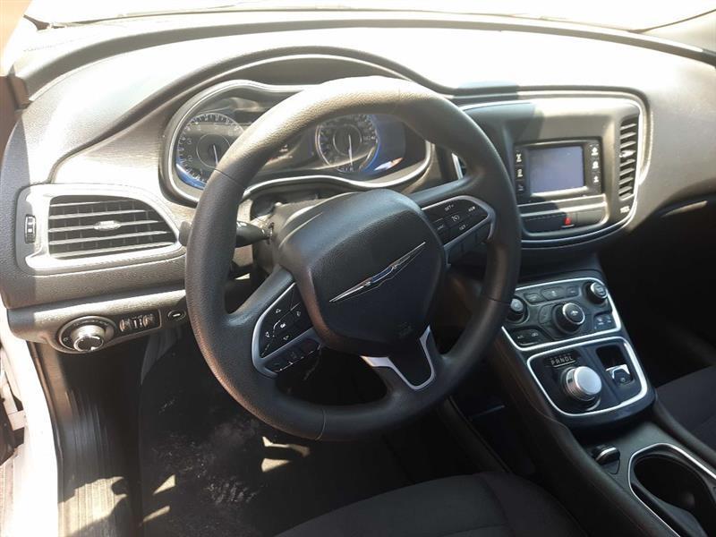 Chrysler 200 Limited 2015