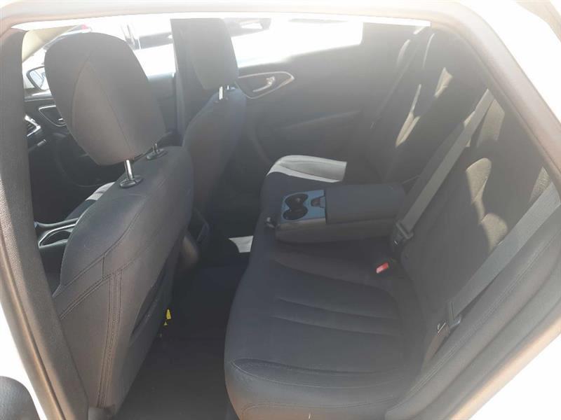 Chrysler 200 Limited 2015