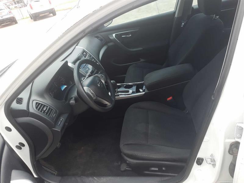 Nissan Altima 2.5 2014