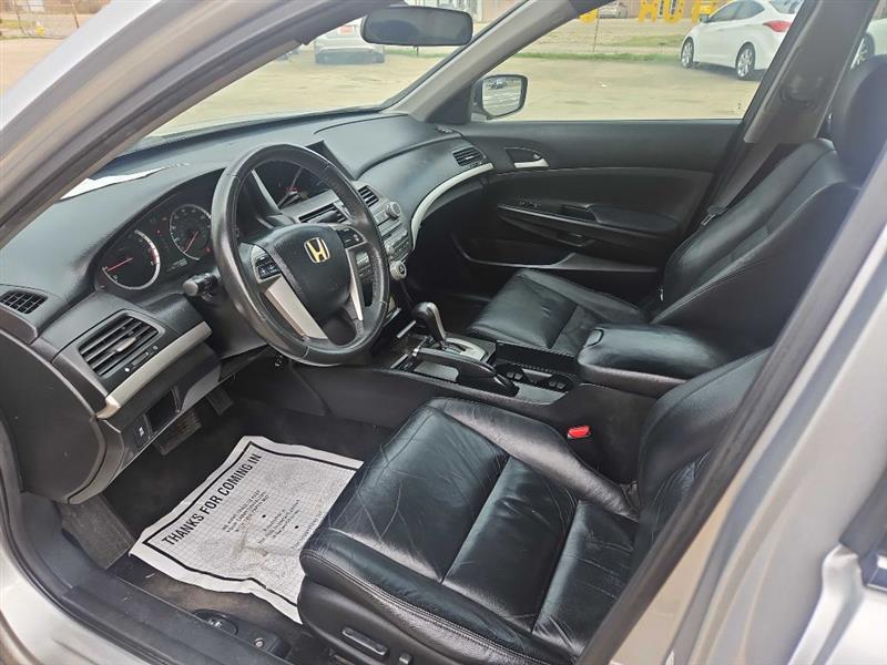 Honda Accord SE Sedan AT 2012