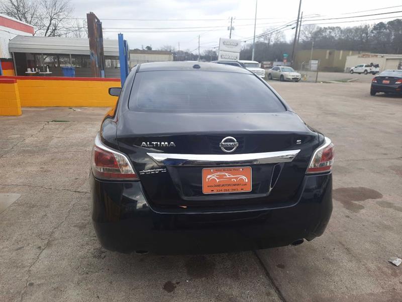 Nissan Altima 2.5 2015