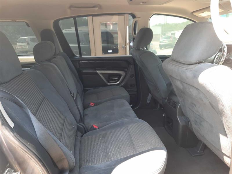 Nissan Armada SV 4WD 2015 Nissan Armada SV 4WD 2015