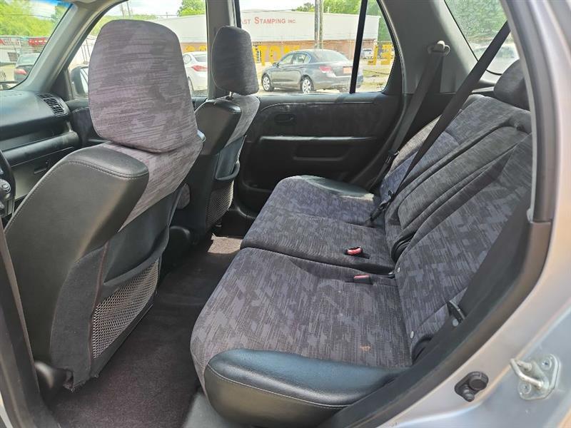 Honda CR-V LX 2WD 2003